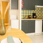 Pavillon Climatise 2** A 10 Min De La - 2 Chambres, Cuisine Equipee, Parking Securise - Fr-1-732-47 Casa vacanze