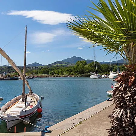 Pavillon Climatise 2** A 10 Min De La - 2 Chambres, Cuisine Equipee, Parking Securise - Fr-1-732-47 Casa vacanze