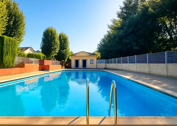 Pavillon Climatise 2** A 10 Min De La - 2 Chambres, Cuisine Equipee, Parking Securise - Fr-1-732-47 Сasa de vacaciones